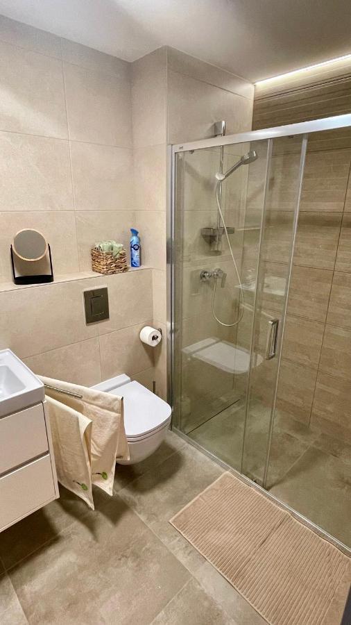 Kubinska Hola - Apartmany Hillside Point Dolny Kubin Luaran gambar